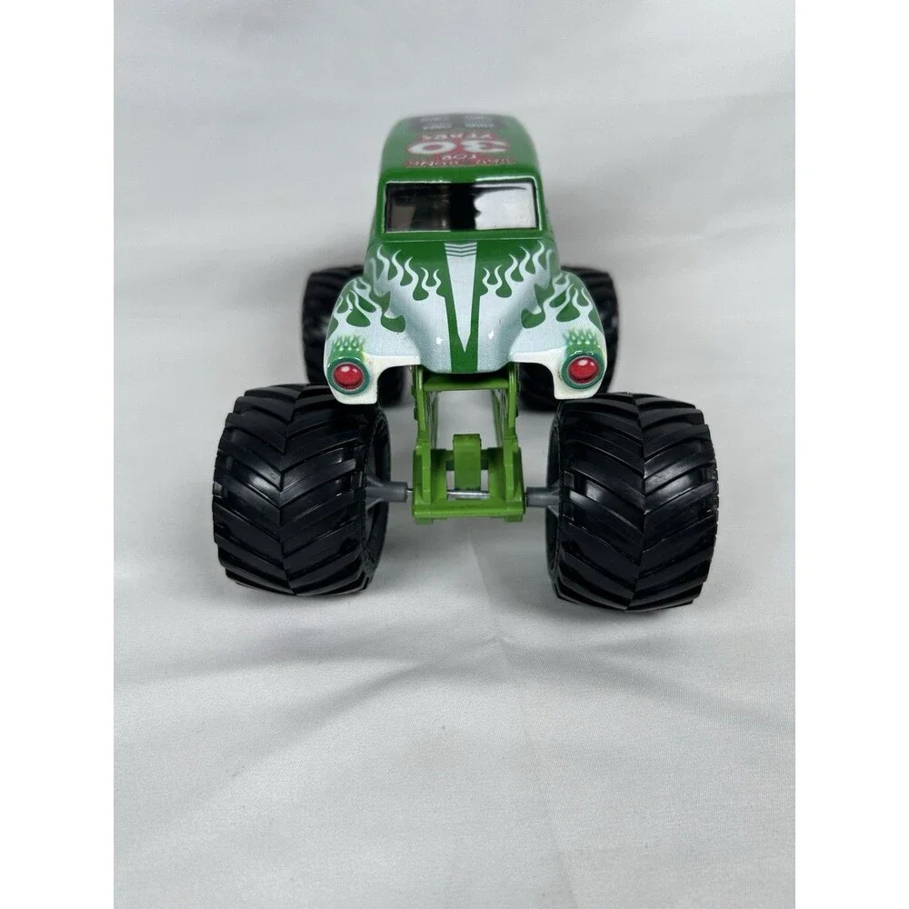 Monster Jam Grave Digger 30th Anniversary Monster Truck Green Bad to the Bone
